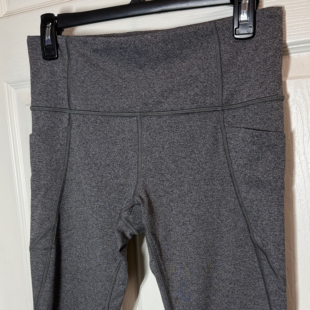 Athleta Salutation Stash Pocket Capri Leggings - Picture 5 of 10